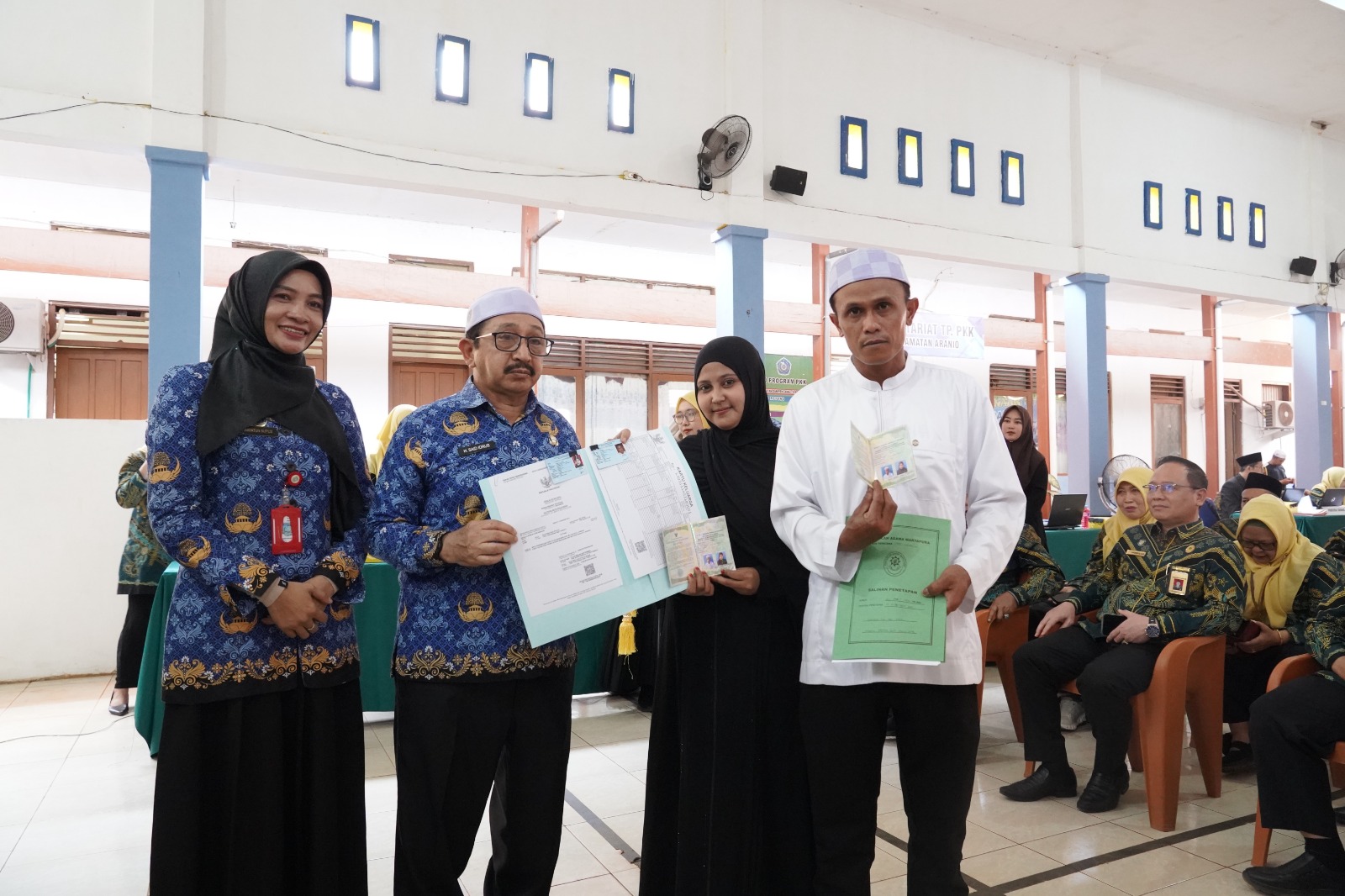 60 Pasangan di Aranio Terima Layanan Itsbat Nikah Terpadu Gratis
